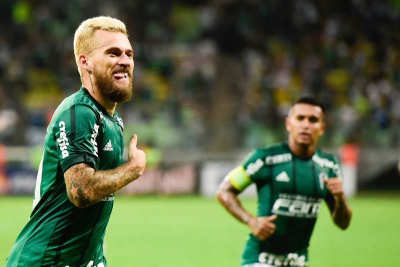 Fenerbahçe’den iki bomba birden!