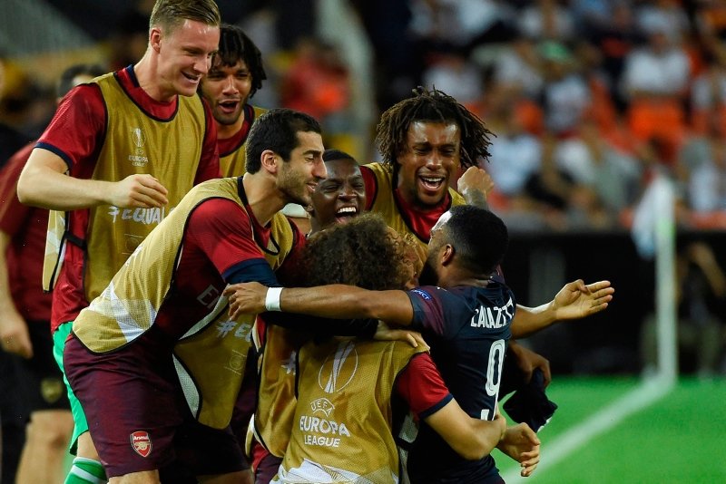 Valencia - Arsenal maçında şok kavga! İşte o anlar...