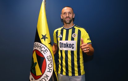 Fenerbahçe, Vedat Muriqi’i resmen açıkladı!