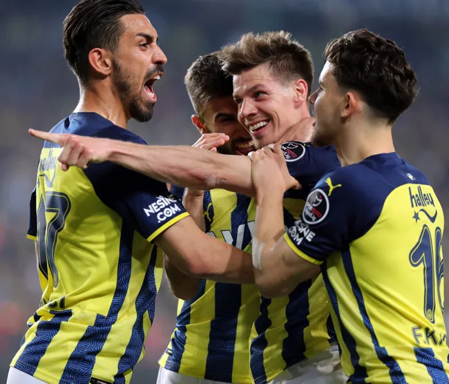 Fenerbahçe - Galatasaray maç sonucu: 2-0 (Fenerbahçe - Galatasaray maç özeti) - 1