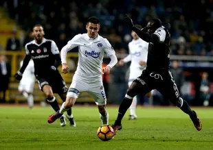 Kasımpaşa evinde Beşiktaş'ı devirdi