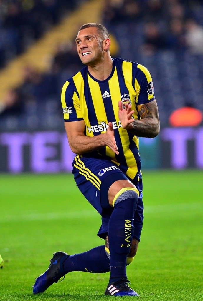 Fenerbahçe-Atiker Konyaspor karşılaşmasından kareler