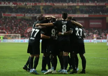 Beşiktaş iki dakikada işi bitirdi