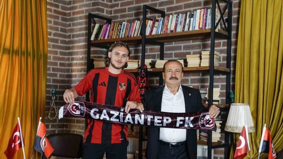 Gaziantep FK Enver Kulasin'i transfer etti