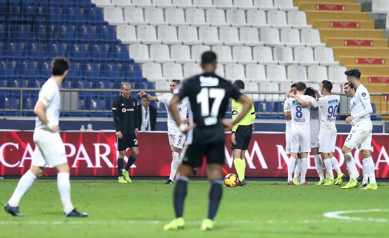 Kasımpaşa - Beşiktaş maçından kareler