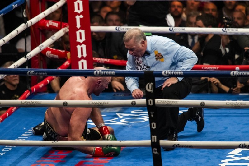 Wilder - Fury maçında şok sonuç! İkisi birden sevindi ama...