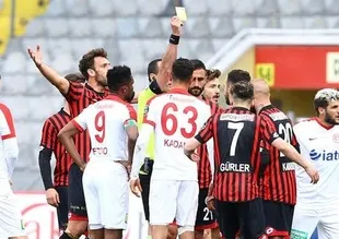 Skandalın eşiğinden döndü!
