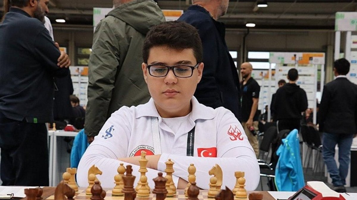 Yağız Kaan Erdoğmuş’tan tarihi başarı