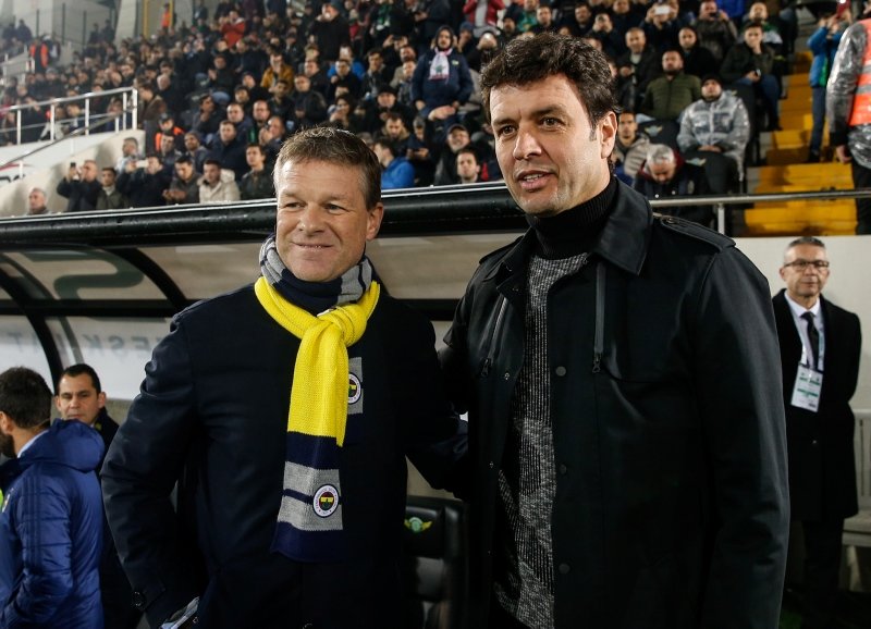 Fenerbahçe taraftarından Comolli isyanı! İşte tepkiler...