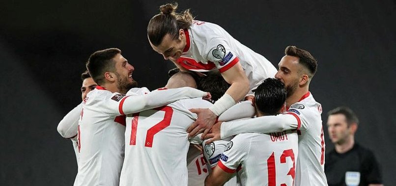 millilerden galibiyet pozu