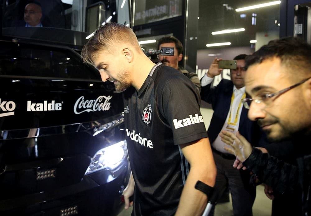 Caner Erkin sezonu kapattı