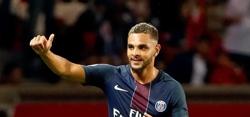 Galatasaray'a Layvin Kurzawa'dan kötü haber!