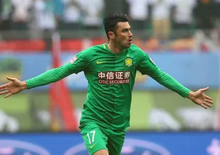 Burak Yılmaz gollerle döndü