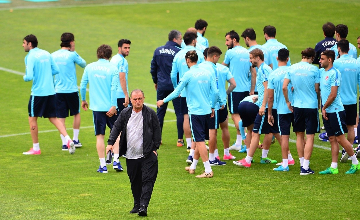 Fatih Terim istifa mı etti, görevden mi alındı?