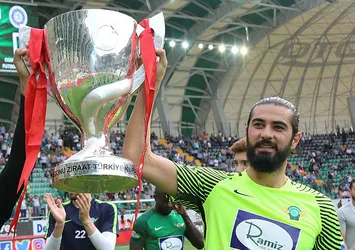 Fatih Öztürk Beşiktaş'a doğru