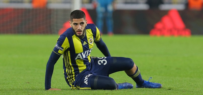 Fenerbahçe'den halı sahaya 16 milyonluk transfer! Şok görüntü...
