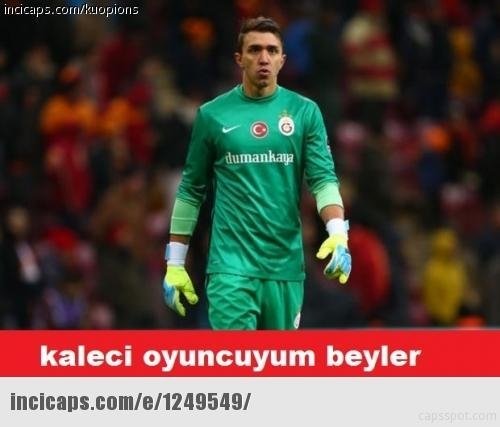 Galatasaray - Fenerbahçe maçının unutulmaz capsleri