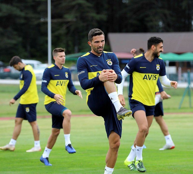 Fenerbahçe’de 5 isim kampa götürülmedi!