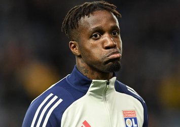 Lyon'da Zaha şoku!