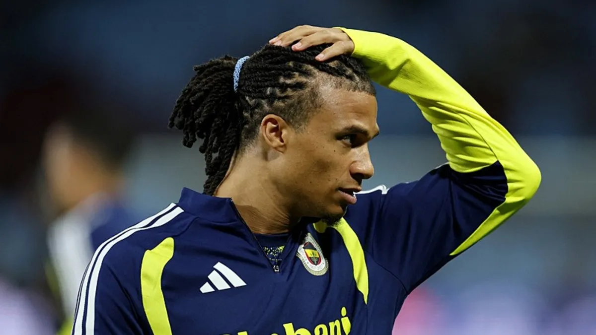 Fenerbahçe'de Nathan Ake: Çok fazla antrenman şansımız olmuyor
