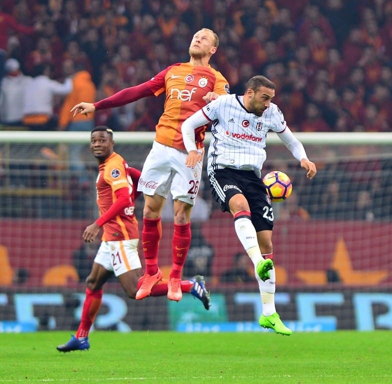 Galatasaray-Beşiktaş karşılaşmasından kareler