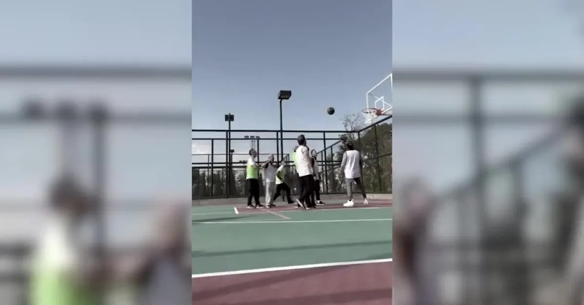 Başkan Erdoğan basketbol oynadı o anları Fahrettin Altun paylaştı