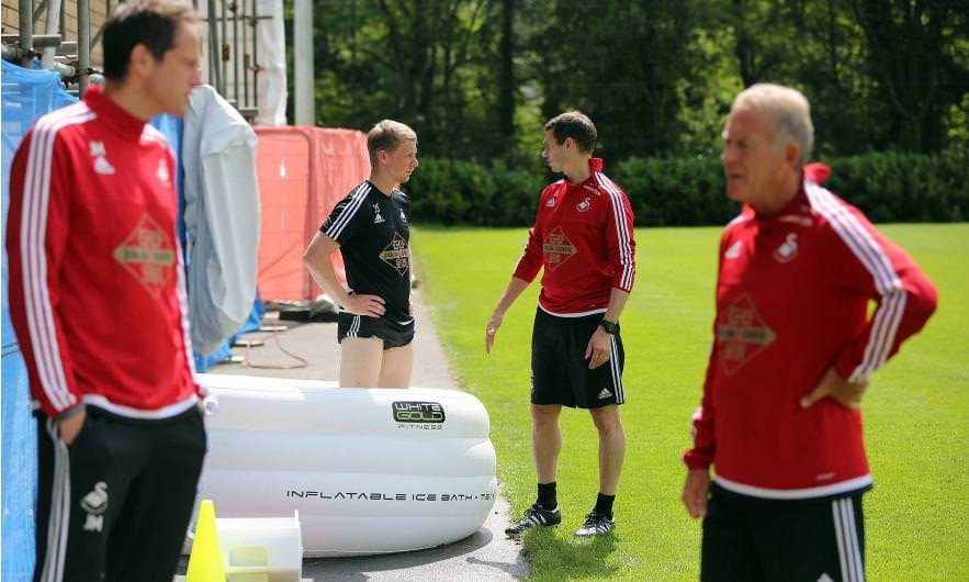 Futbolda yeni moda uyku kabinleri