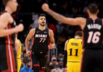 Ömer Yurtseven Furkan Korkmaz'a karşı double-double yaptı!