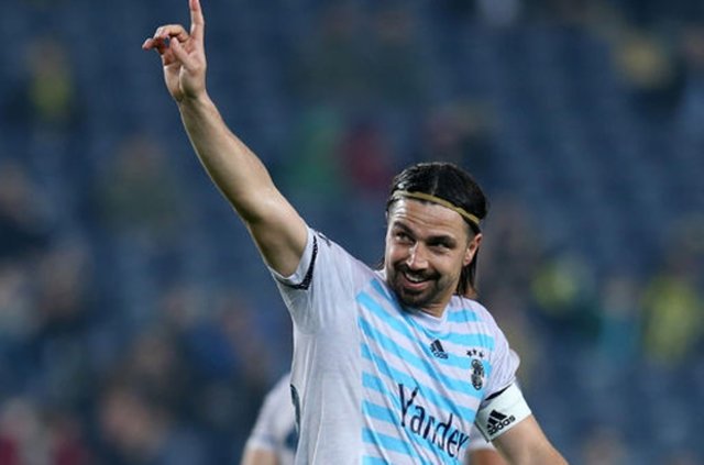 Galatasaray’ın yıldızından olay açıklama ’Koyu bir Beşiktaş taraftarıyım’