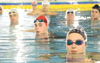 Fenerbahçeli yüzücülere karda şok programı!