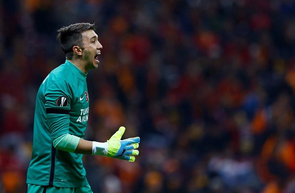 Fernando Muslera’dan ayrılık sinyali!.