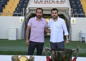 Gekas Akhisarspor'a geri döndü!