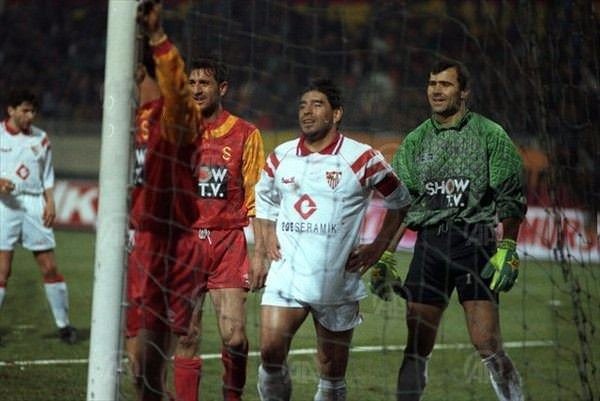 Türk futbol tarihinden inanılmaz kareler