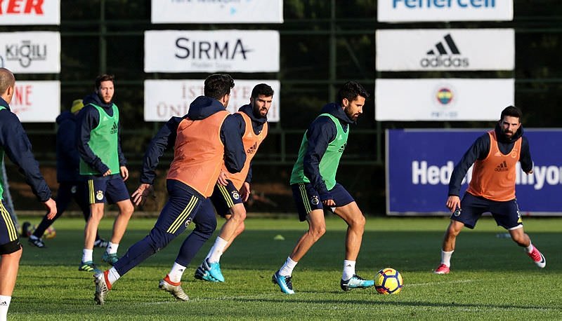 Aykut Kocaman düşmanını gördü!