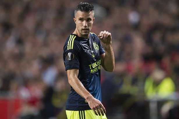 Fenerbahçe’de Van Persie depremi!