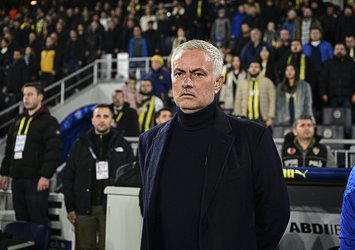 F.Bahçe'de tam 6 ayrılık birden! Mourinho biletlerini kesti