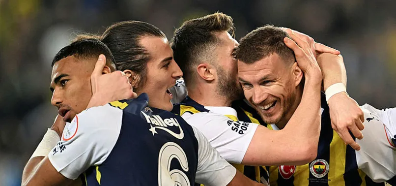 Fenerbahçe'de Edin Dzeko 21. golüne ulaştı!