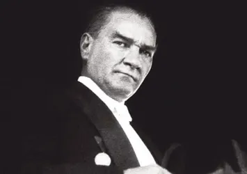 Üç büyüklerden Ata'yı anma mesajı