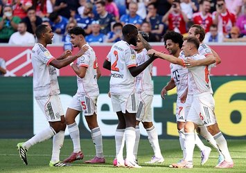 Bayern Münih deplasmanda zorlanmadı
