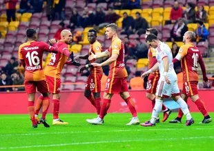Galatasaray, 24 Erzincanspor'u gole boğdu
