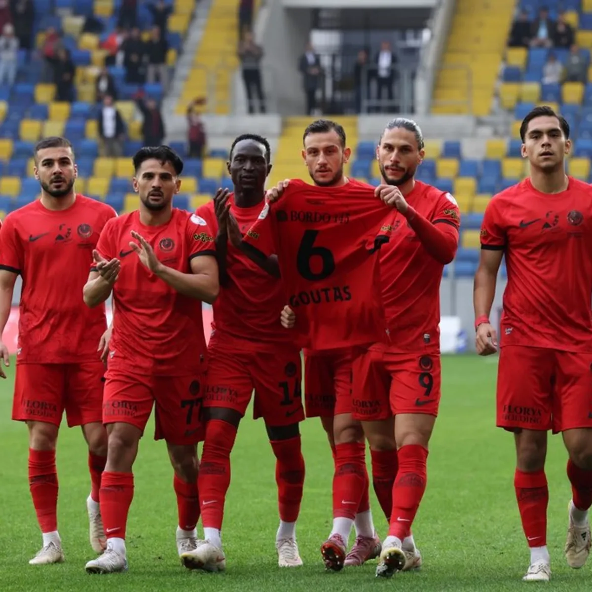 Gençlerbirliği evinde Halil Bayram İnşaat Karaköprü Belediyespor mağlup etti!