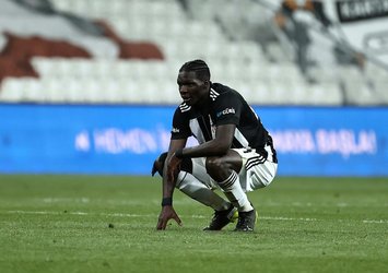Beşiktaş'ta Fabrice N'Sakala'ya ırkçı saldırı!