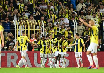 F.Bahçeli futbolcu mahsur kaldı! "Sıkışmış durumdayım"