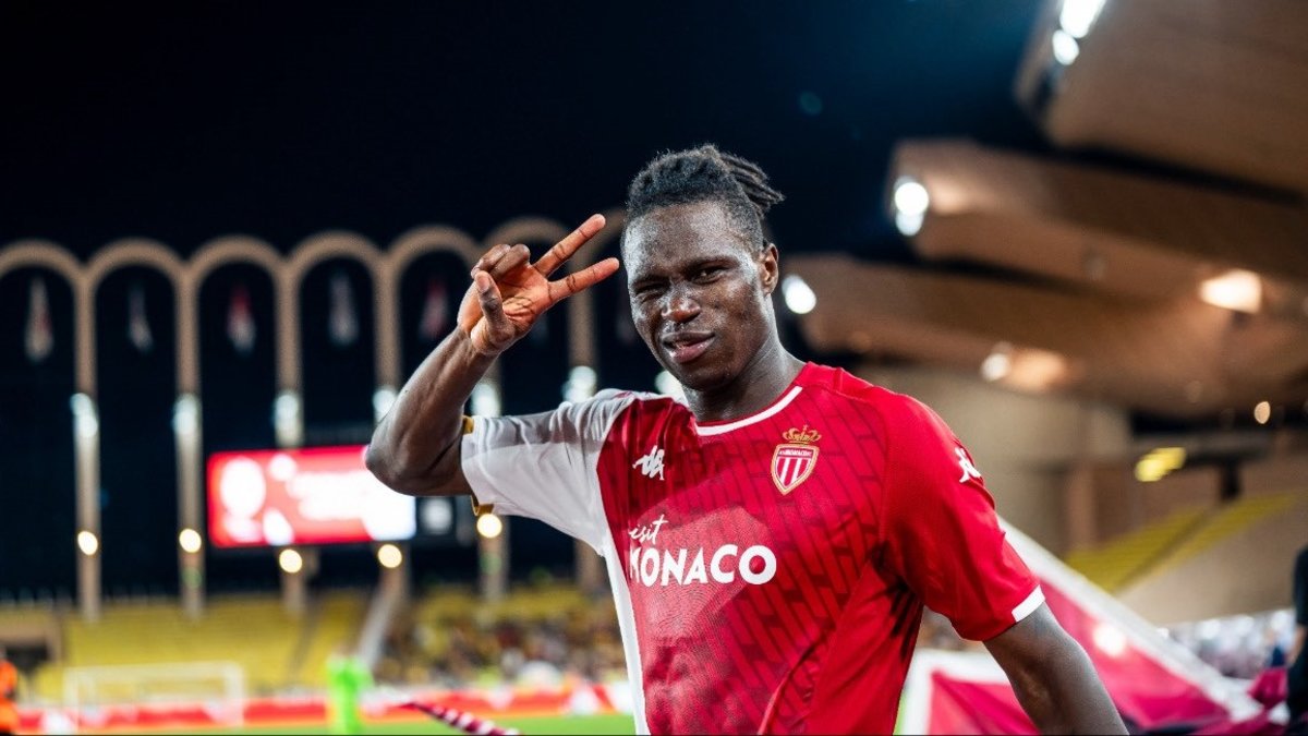 TRANSFER HABERİ | Galatasaray'da Wilfried Singo listenin ilk sırasında TRANSFER HABERİ | Galatasaray'da Wilfried Singo listenin ilk sırasında