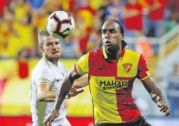 Göztepe'de golcülere göreve