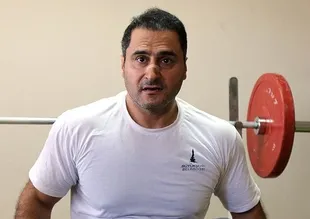 Türk paralimpik sporcuya 2 yıl men