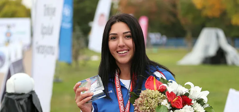 Yasemin Ecem Anagöz rekorunu geliştirdi