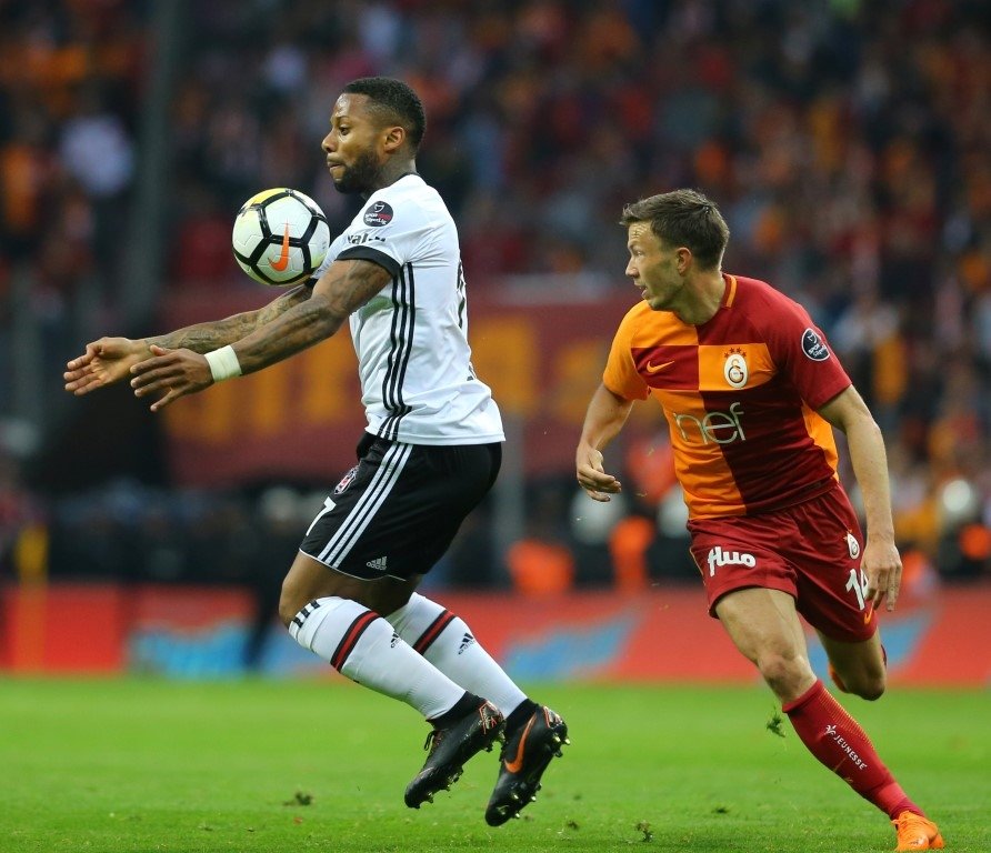 Jeremain Lens’e talip var