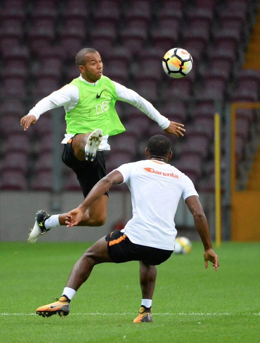 Galatasaray’a Belhanda’dan müjdeli haber!