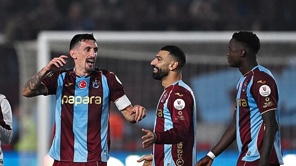 Trabzonspor'dan derbi zaferi sonrası flaş paylaşımlar!